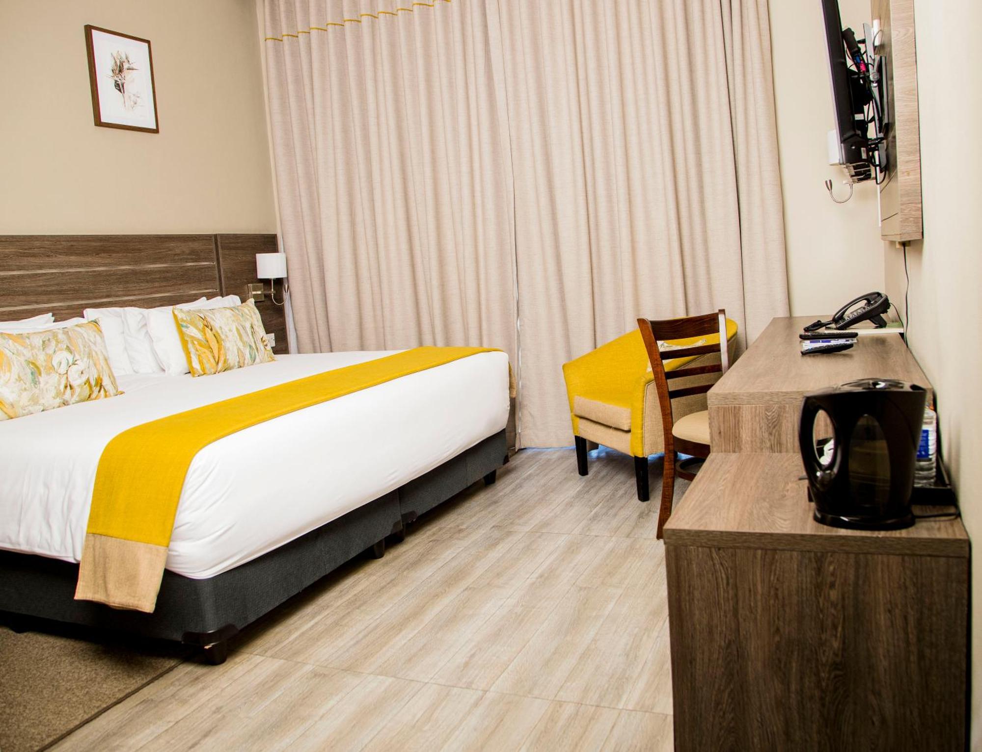 Two Rivers Hotel Kasane Extérieur photo